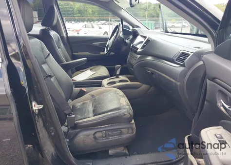 2017 Honda Ridgeline Rtl-T из США, поврежденный, VIN 5FPYK3F65HB028973